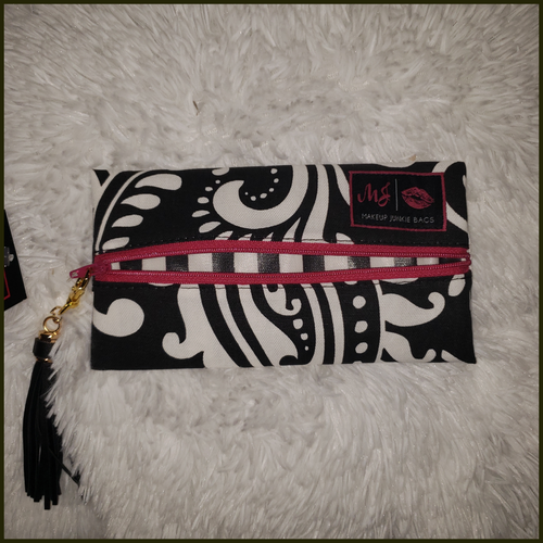 Pretty Paisley - Borderline Hippie Boutique
