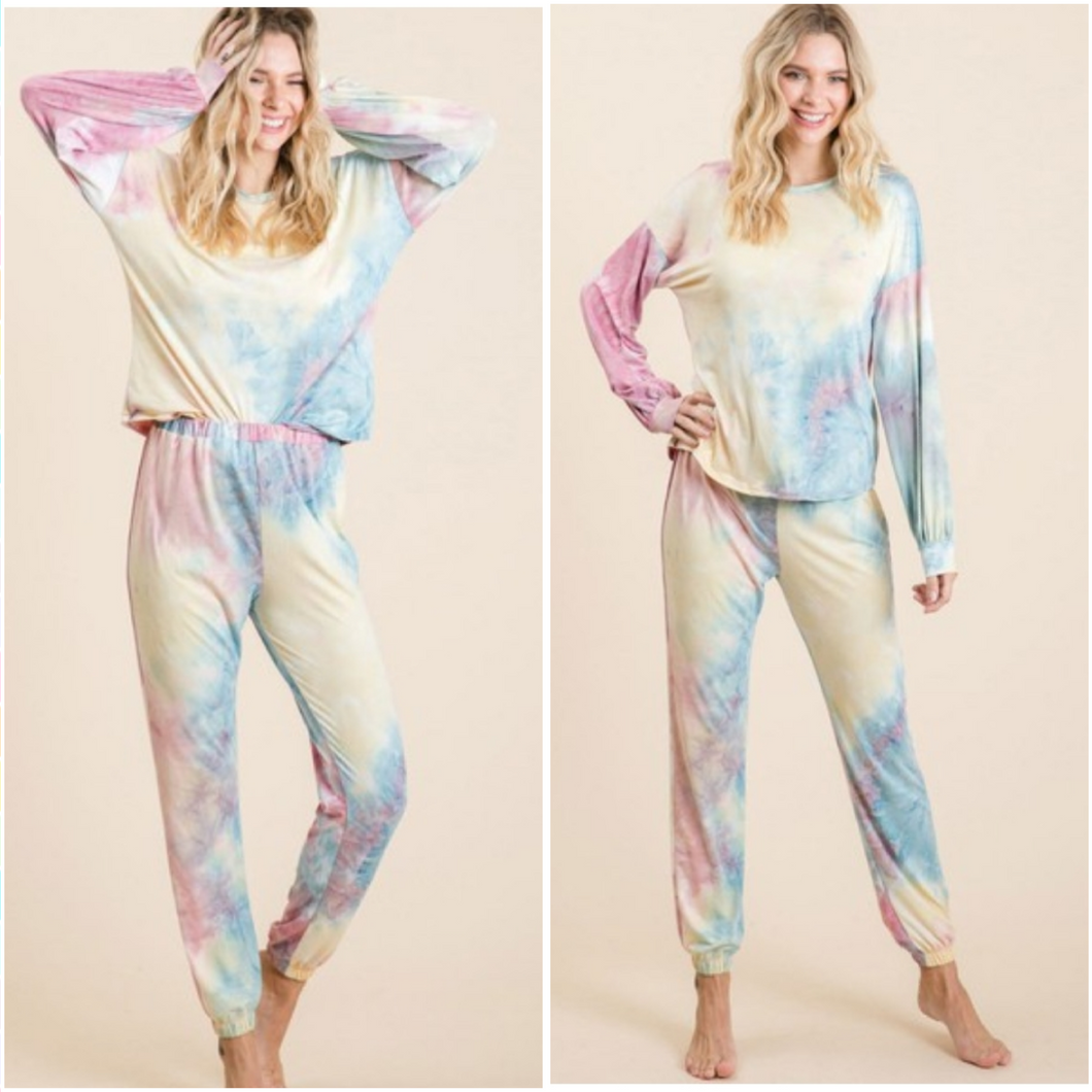 Tie Dye Lounge Set!